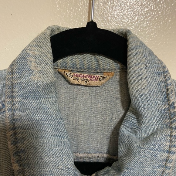 Highway Jeans Distressed Vest - Picture 3 of 3
